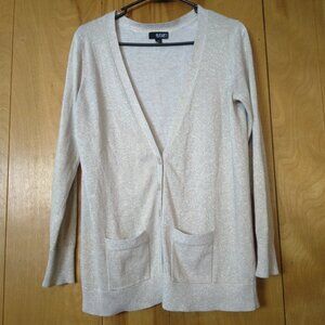 a.n.a. A New Approach Women's Petite Medium Long Sleeve Button Front Cardigan